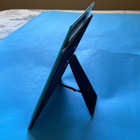 Bevelled Mirror Photo Picture Frame for 5 x 7 Picture by Framestyles USA - Picture 3 of 7